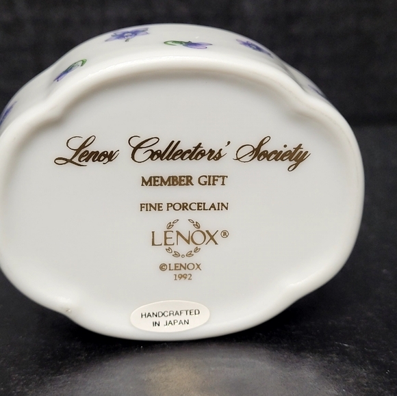 Lenox 1992 Collectors Society Members Gift Trinket Box With Lid - Picture 9 of 9